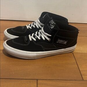 Black and White Half Cab Skate Sneakers